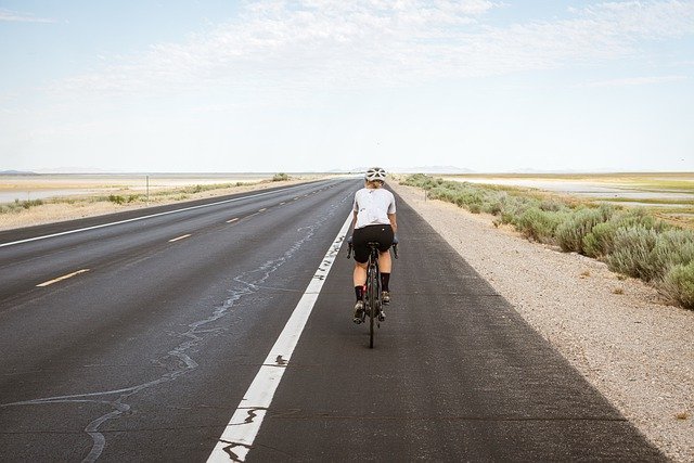 Can You Ride A Bike On The Sidewalk What You Need To Follow