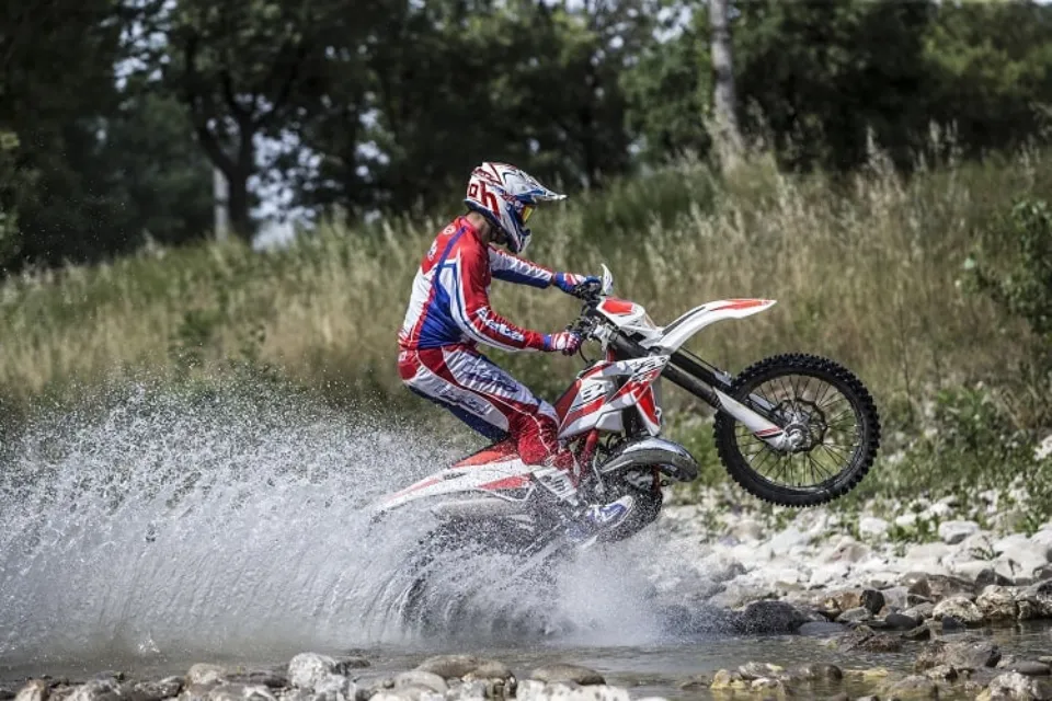 How Fast Does a 125cc Dirt Bike Go Read the Ultimate Guide